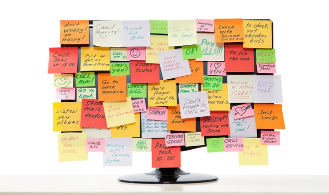 monitor-with-postit-notes-picture-id508214559